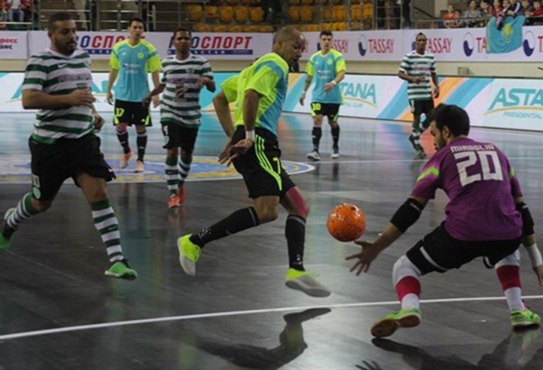 Coupe UEFA Futsal : Sporting Paris - Kairat Almaty : 7-11, les buts !
