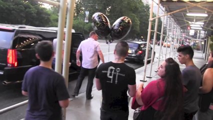 Selena Gomez falls down, then gets birthday gifts from fans!