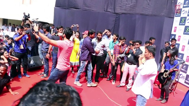 Exclusive- -Mitti Di Khushboo- Song promotion In Raipur - Ayushmann Khurrana HD 1020p