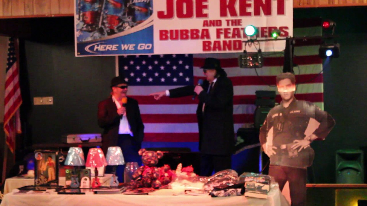Blues Brothers sing 'Hey Bartender' at the Elvis Presley Memorial VFW Memphis video