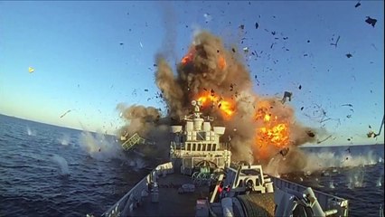 Un test de missile sur un bateau abandoné en mer de Norvège