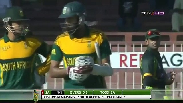 Mohammad Irfan Vs Hashim Amla Hashim Amla Literally Have No Answer To It