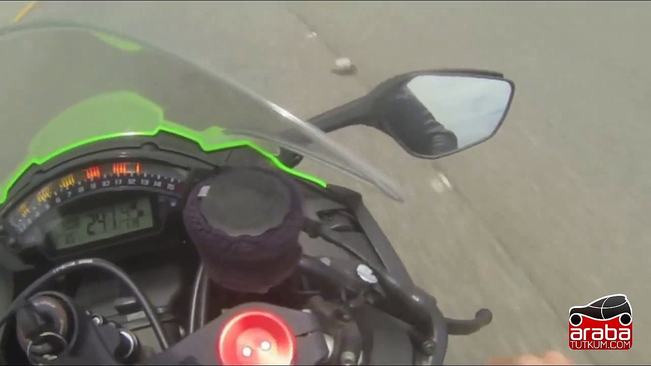 Kawasaki ZX10R vs ZX14R - 300 Kmh - Araba Tutkum