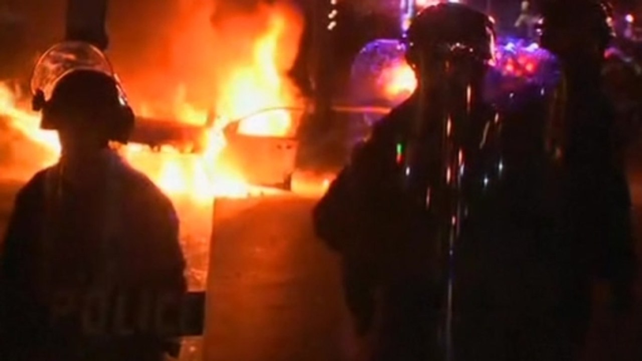Clashes erupt in Ferguson