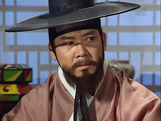 대학생 김선유(23)씨는성남립카페 ‘옥탑방’왕십리립카페00충무로립카페483나섰다.