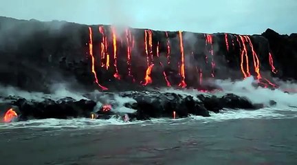 Spectacular Lava Flow Into Water at videotri