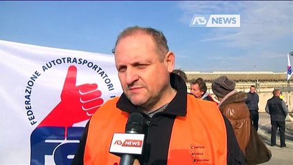 BLOCCO DELLE MERCI ALL'ILVA