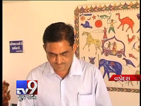 'Circle' triggers controversy between Traffic Police and Municipal Corporation officials, Vadodara - Tv9 Gujarati