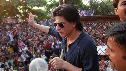 Shahrukh Khan's First Home | Shares Experience