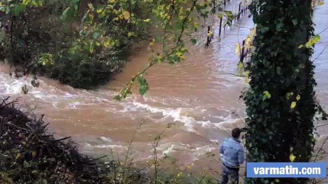 Intempéries: l'Aille en crue au Cannet-des-Maures