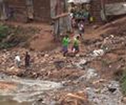 2 milyondan fazla kişi barakalarda yaşıyor