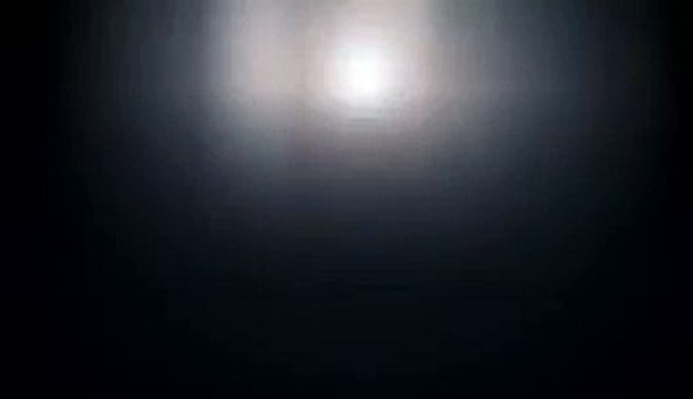 VIDEO COPILOT - 34. Fly By Titles - After Effects Tutorials, Plug-ins and Stock Footage for Post Production Professionals