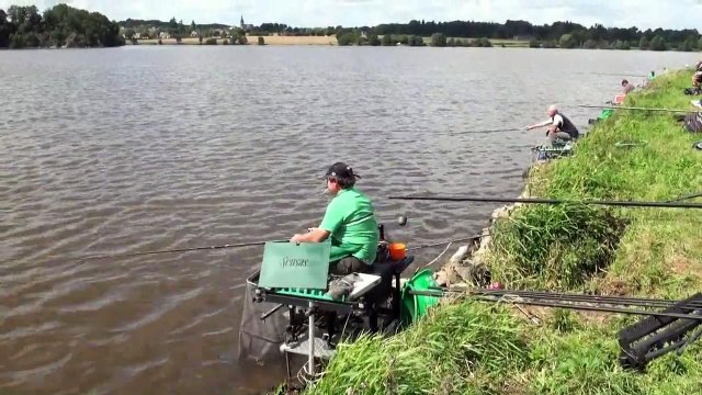 chapitre 2 vendredi Championnat de France de pêche au coup 2014