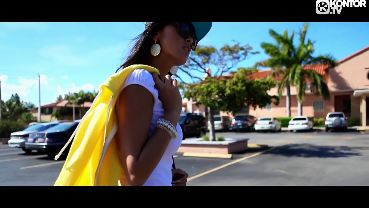 R.I.O._Feat._Nicco_-_Party_Shaker