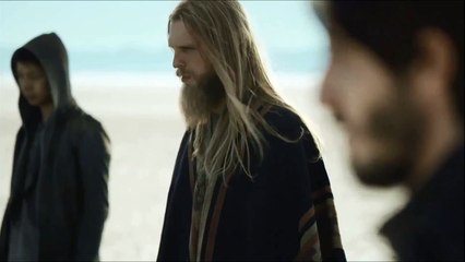 Flores em vez de pedras!