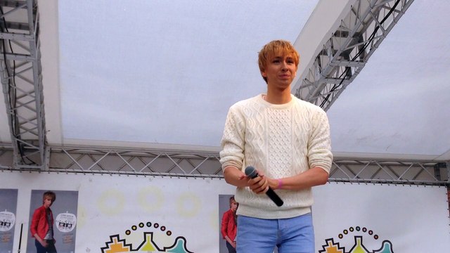 Nicholas Edwards 「夢を力に」 at HILLSIDE SHOPS & OUTLETS 5/5