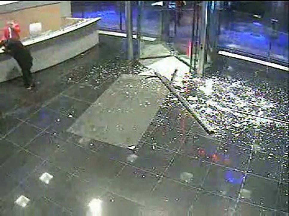Accident dans une porte-tambour