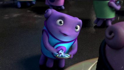 Cada Um na Sua Casa - Trailer #2