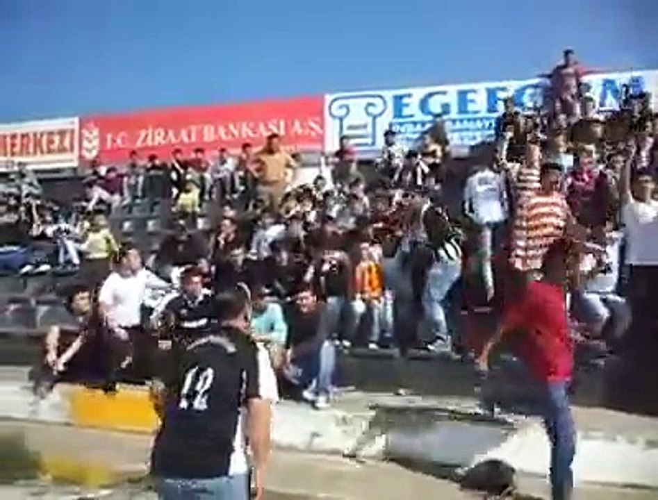 Hayatımı S..tin Nazilli (Küfür içerir)