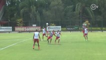 Luis Fabiano faz golaço de bicicleta em treino do São Paulo