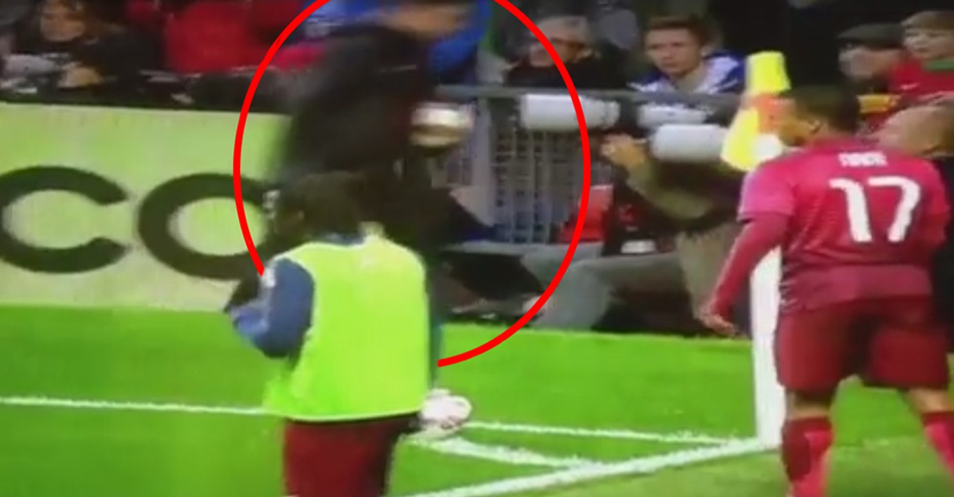 Ball Boy Epic Fail During Argentina VS Portugal (November, 18 2014)