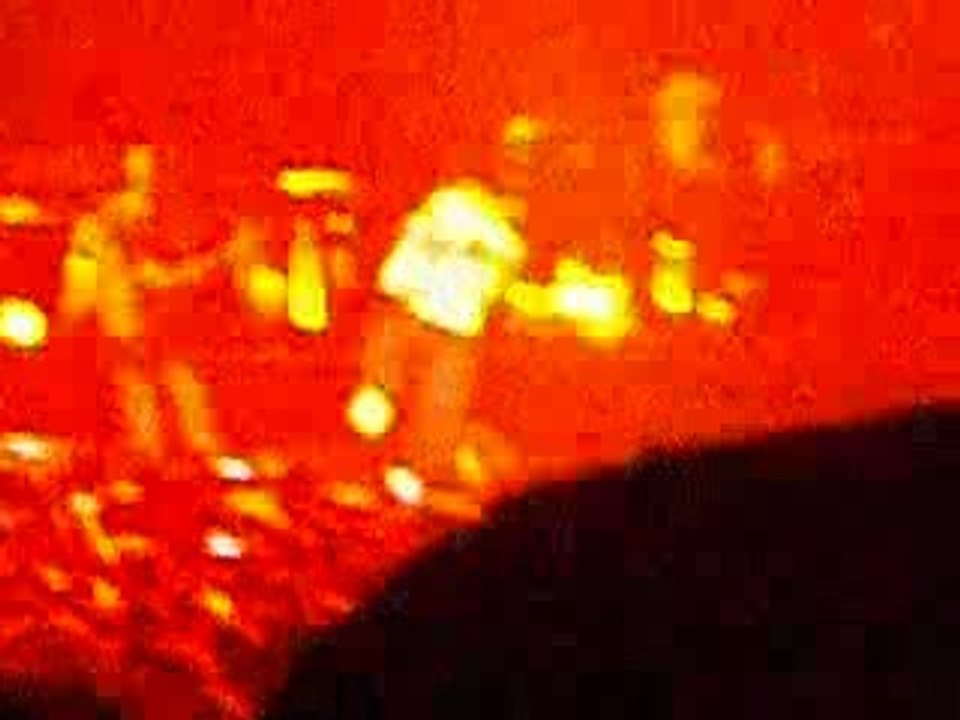 SHAKIRA "HEY YOU" PARIS 16/02/07