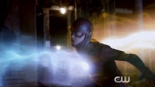 The Flash - Power Outage Clip
