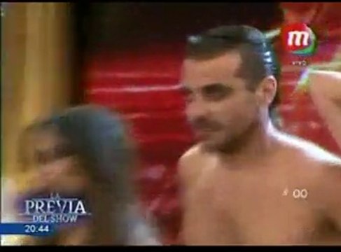 Pedro nota en La Previa del Show (back baile Árabe) - 25 de Noviembre