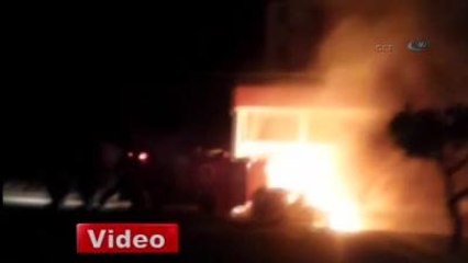 İnşaatın Bekçi Kulübesinde Yanarak Öldü