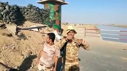 ISIS and Peshmerga militant are friends!