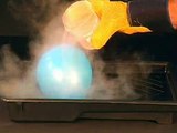 liquid nitrogen on balloon