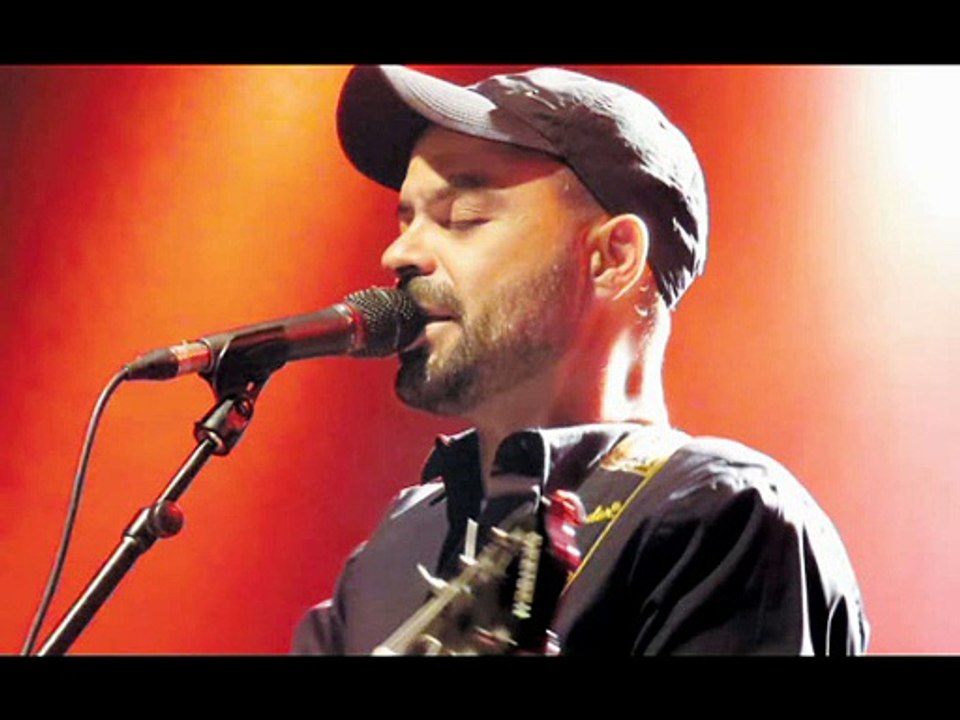 עמיר בניון ומיכה שטרית - שמחות קטנות קריוקי