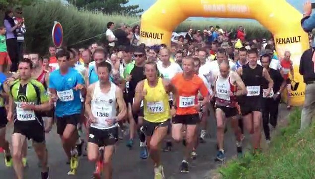 20 km de la côte de Granit Rose 2014