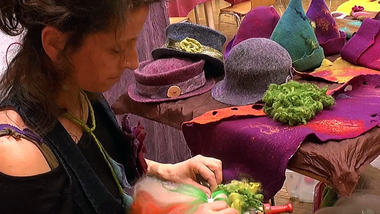 patchouly laine cardée et soie