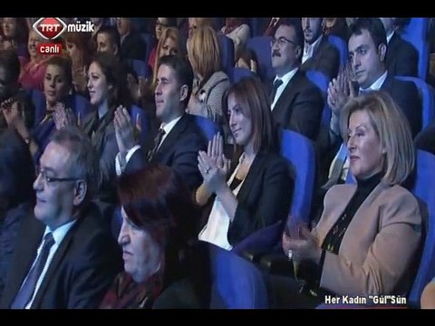 Emine KARAKUŞ-Gülüşün gülden güzel