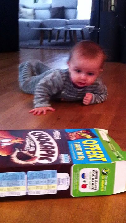 Hélio petit soldat - ça rampe!