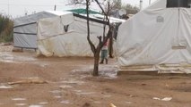 Kötü Hava Şartları Suriyeli Mültecileri Olumsuz Etkiliyor