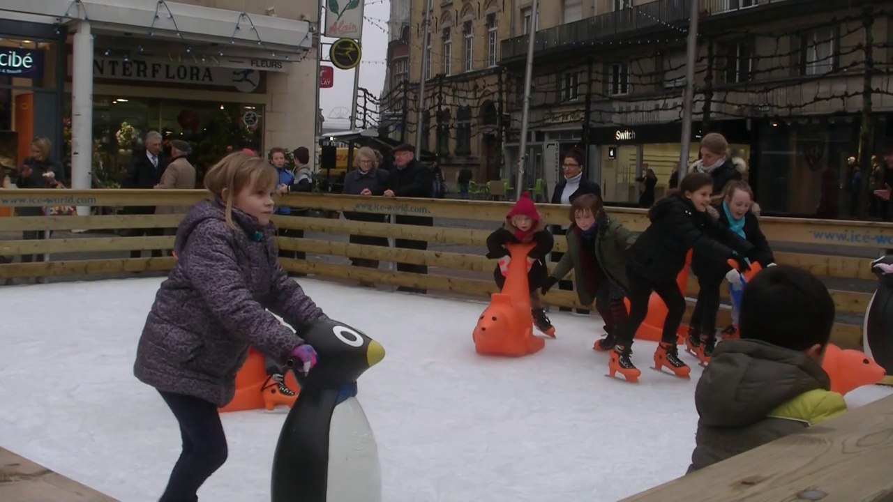 Ouverture de la patinoire du marché de Noël d'Amiens
