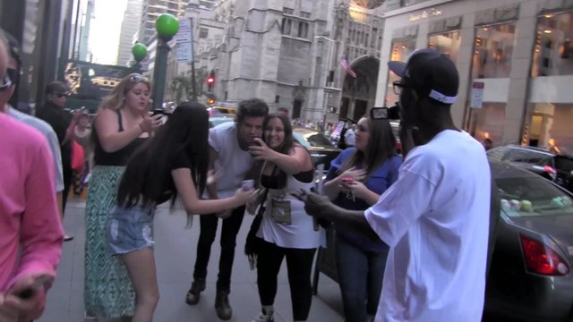 One Direction's Harry Styles arrives to Rolex store in NYC