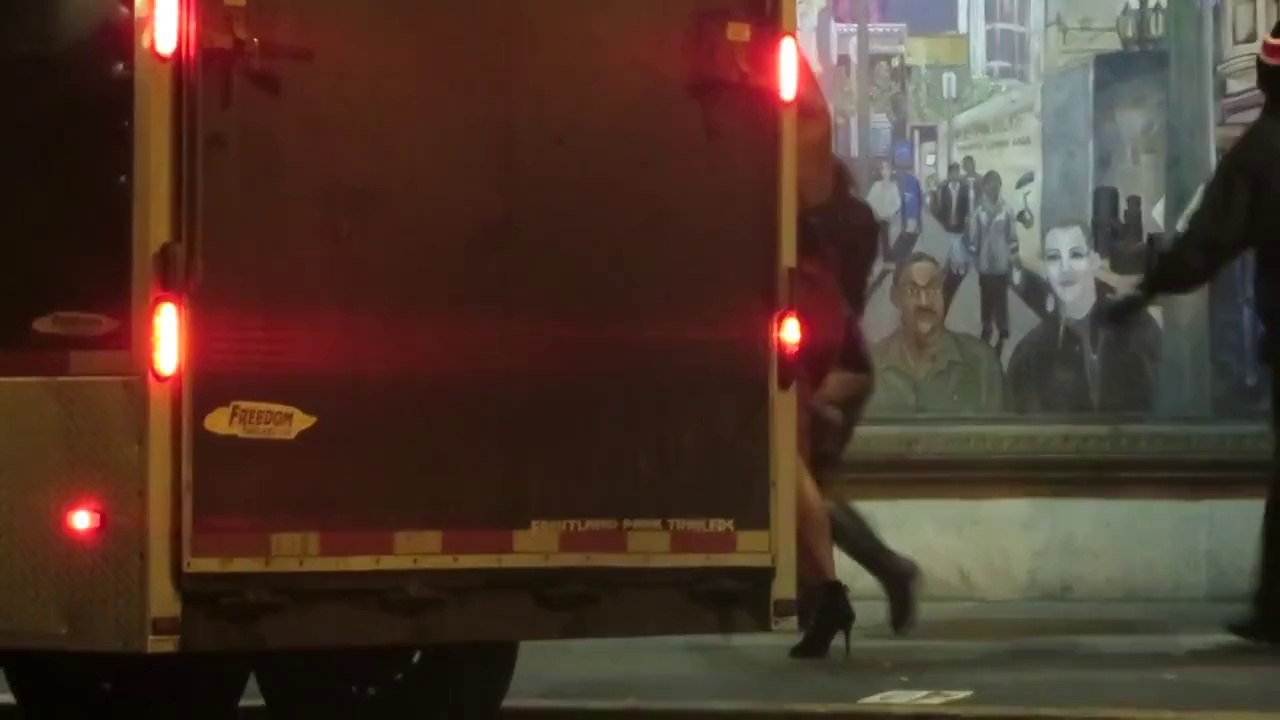 Robert Pattinson   FKA Twigs leaving The Warfield in San Francisco,20/11/14