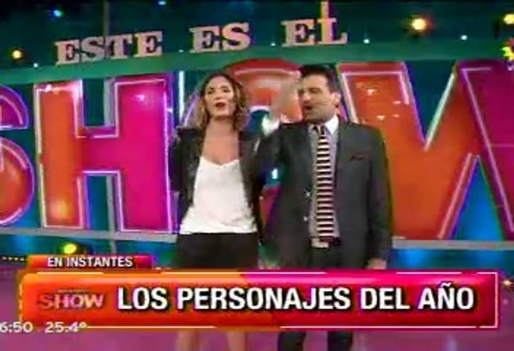 Paula en Este es el Show 1 (personajes Gente 2014) - 26 de Noviembre