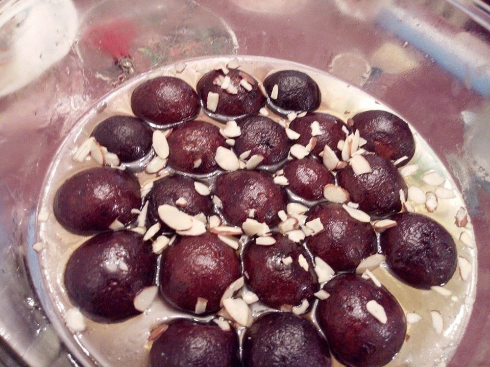 GULAB JAMUN
