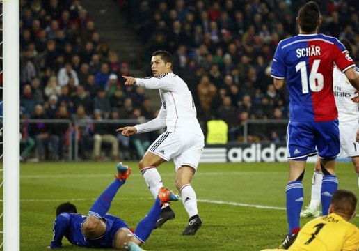 Le but de Cristiano Ronaldo (0-1) Real Madrid vs FC Bâle