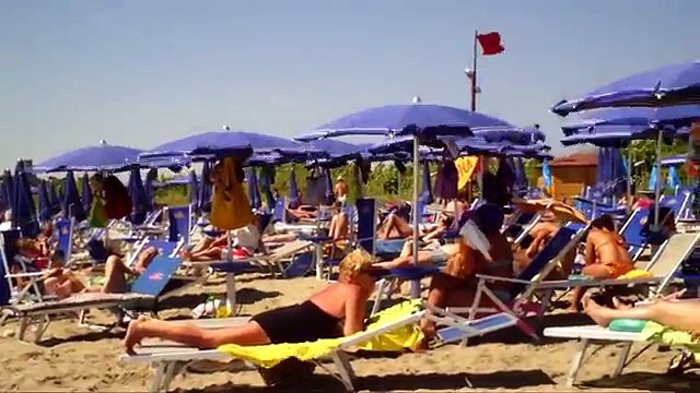 ELEA Club de vacances en Italie: le village, la plage la fête, les enfants
