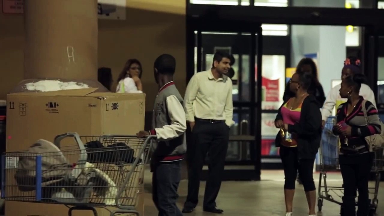 Carry My Box Prank Sam Pepper.