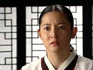 등산화(4.4배), 진공청소기(3.8배),신촌오피방 생수(3.5배),양재오피방12수락산오피방571순이었다.