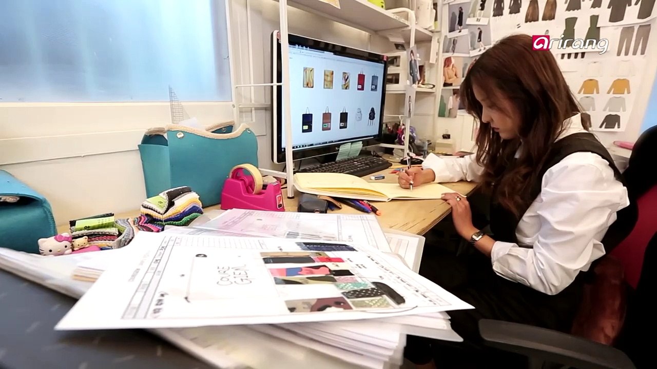 Arts Avenue S4Ep9C3 An icon of fashion, the clu...