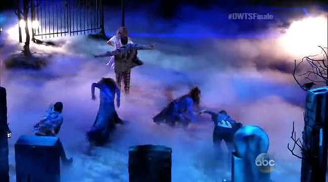 Sadie Robertson & Mark Ballas - Road To The Finals