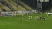 Worst and most ridiculous corner-kick ever... Dumb soccer players! - Vidéo Dailymotion