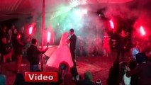 Düğünde Damada Emzik, Geline Merdane Taktılar